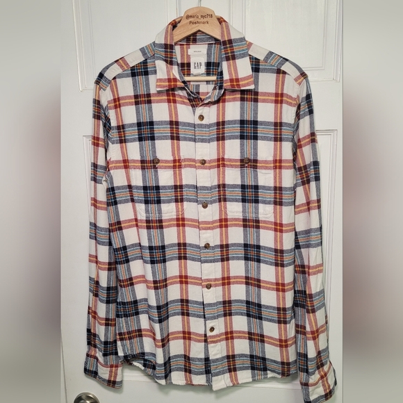 GAP Untucked Long Sleeve Multicolor Plaid Button Down Shirt Top- Men's Size Med - Picture 1 of 8